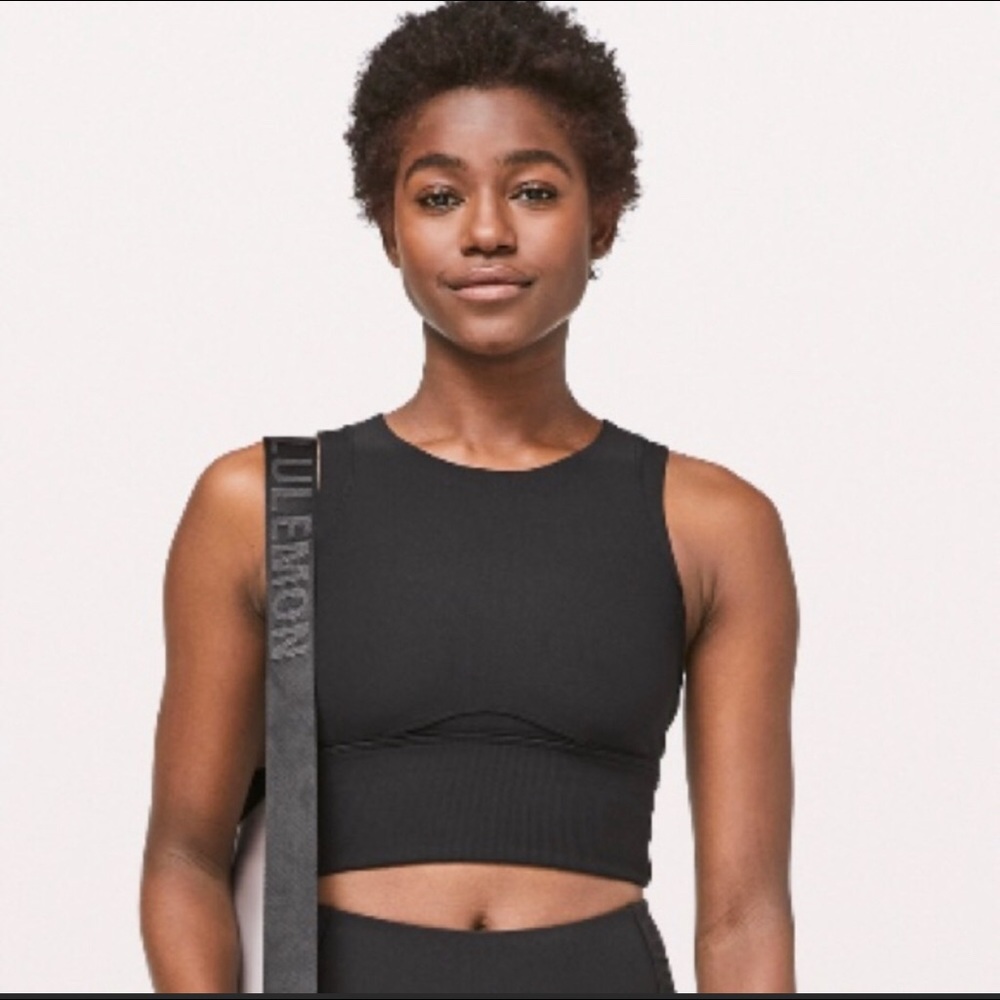 Lululemon sport bra
